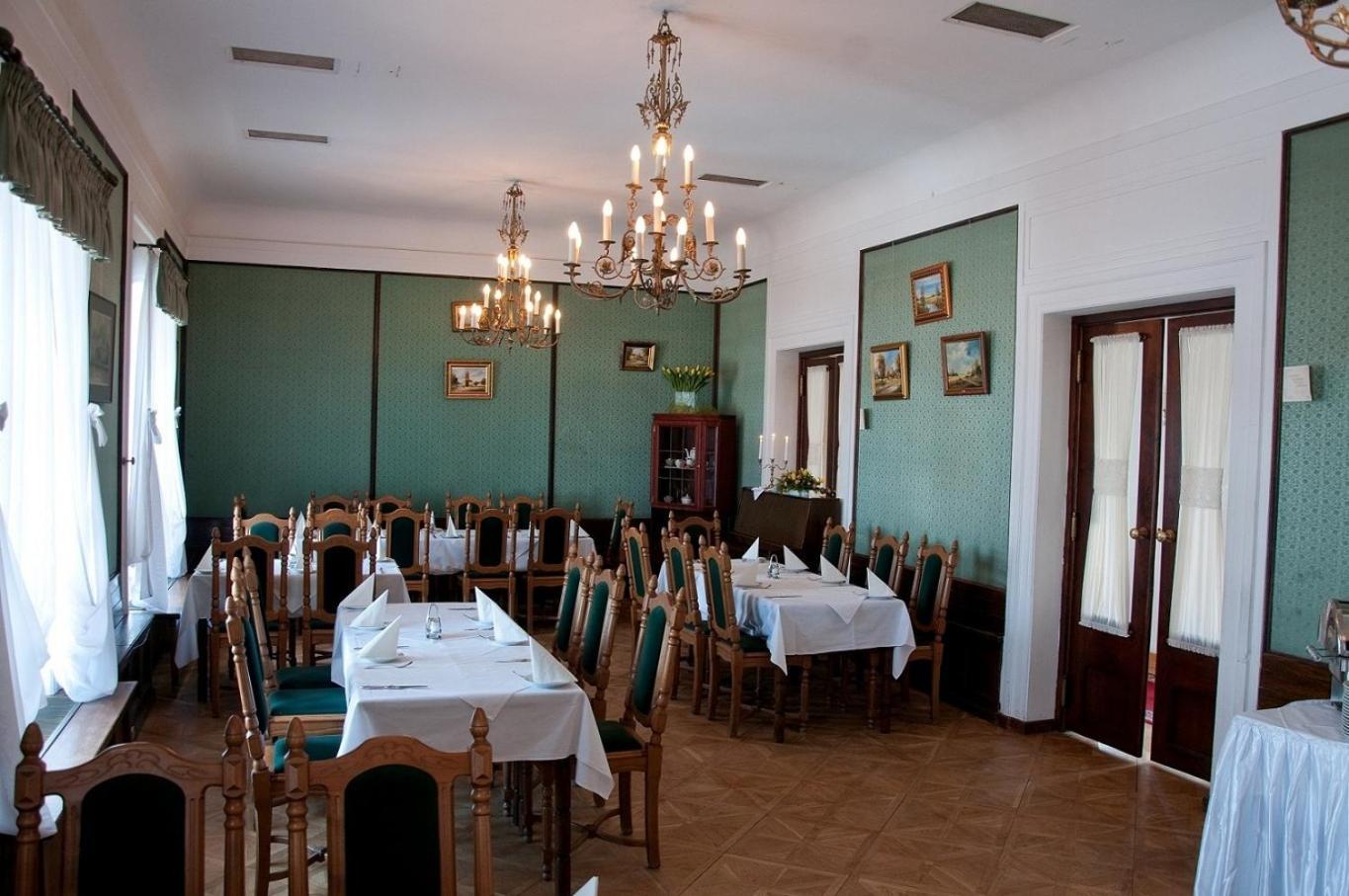 Hotel Zamek Pultusk Dom Polonii Ngoại thất bức ảnh